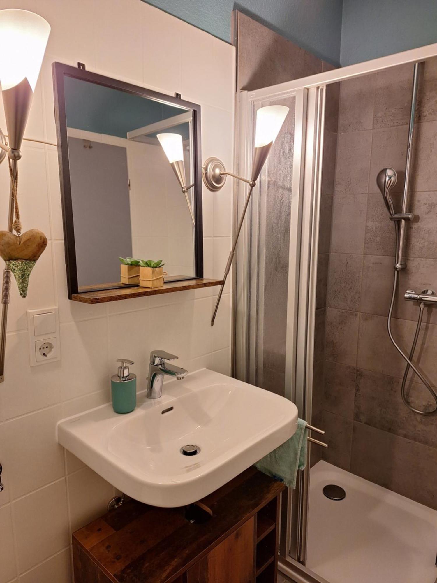 Ferienhaus Moewennest 18, Butjadingen, Tossens, Sauna, Strandkorb, Nordsee, 97Qm, 3 Schlafzimmer Luaran gambar